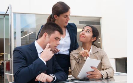 Avisos y Anuncios en el Distrito del Agustino Empleos, Vehículos y Terrenos
