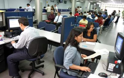 Avisos y Anuncios en Puta Hermosa Empleos Vehiculos y Terrenos